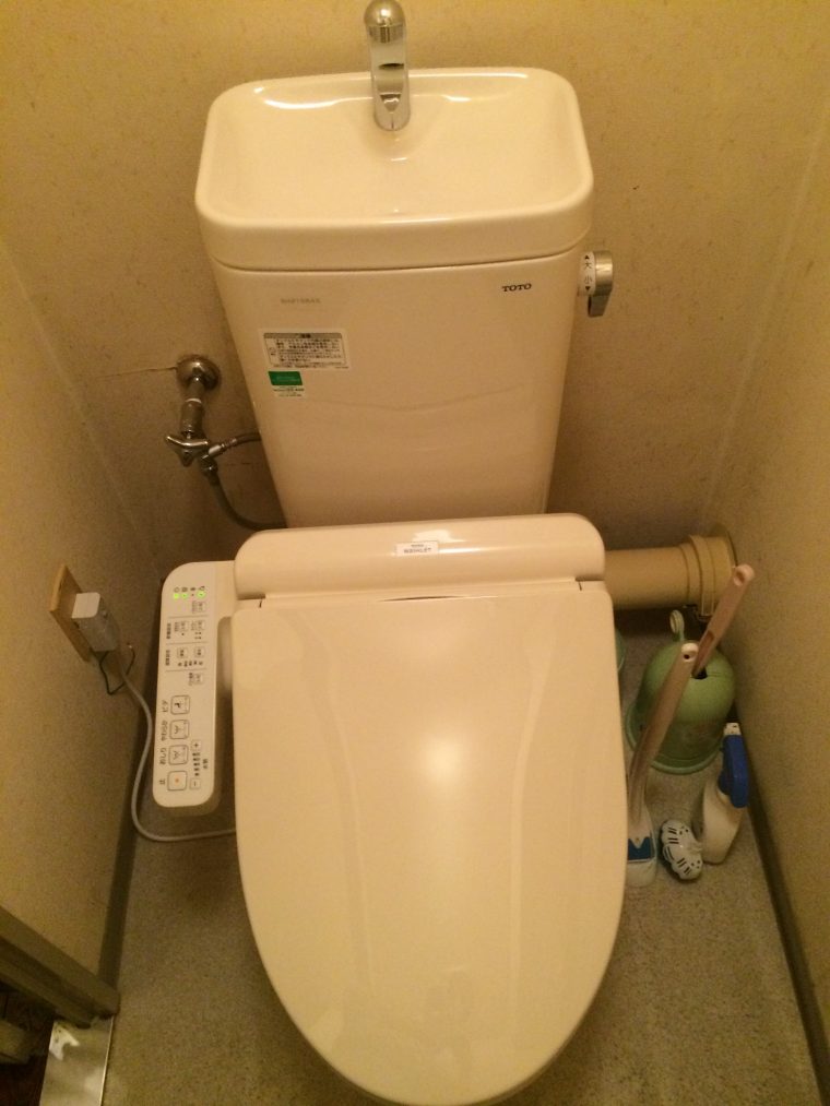 20190205_008 トイレ交換 大阪府八尾市:施工実績