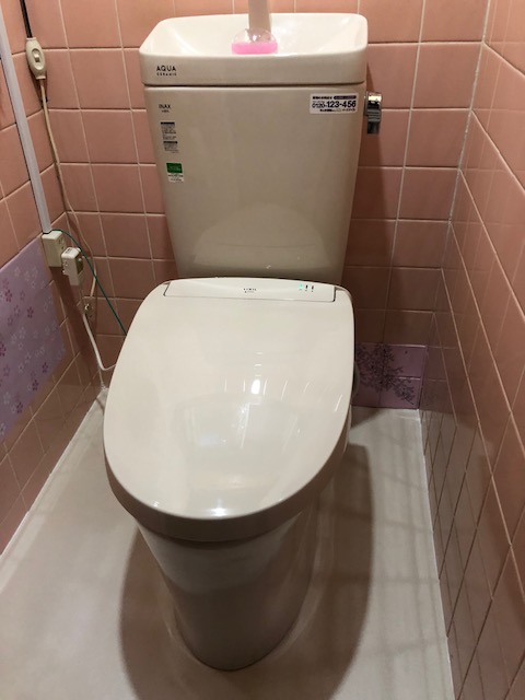 20190210_024 便器交換、クッションフロア貼り替え 大阪府東大阪市:施工実績
