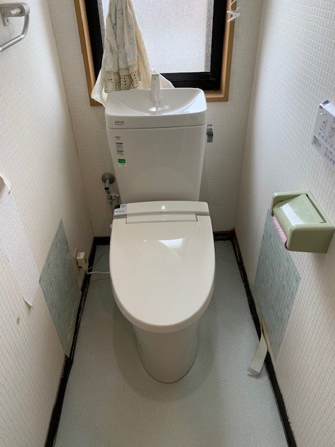 20190408_004 トイレ交換 富山県高岡市:施工実績
