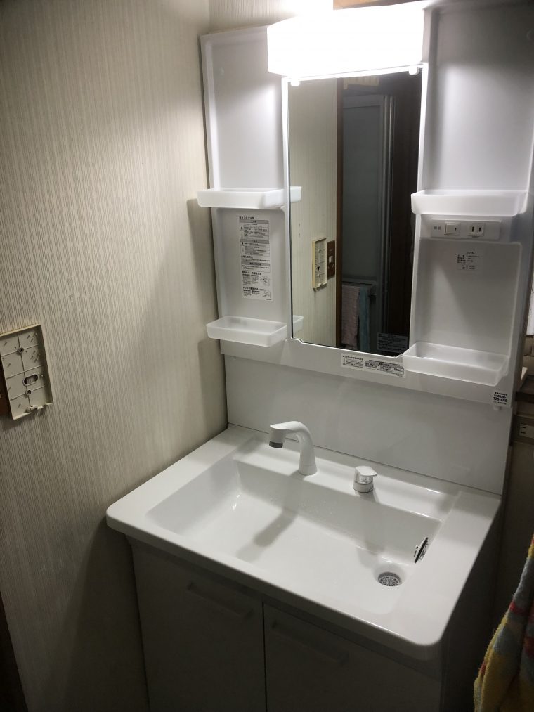 20190308_012 洗面台交換 和歌山県和歌山市:施工実績