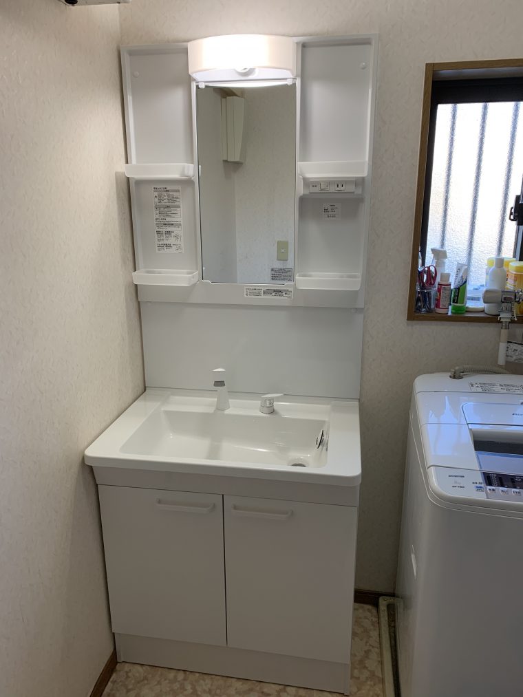 20190313_008 洗面化粧台交換 三重県鈴鹿市:施工実績