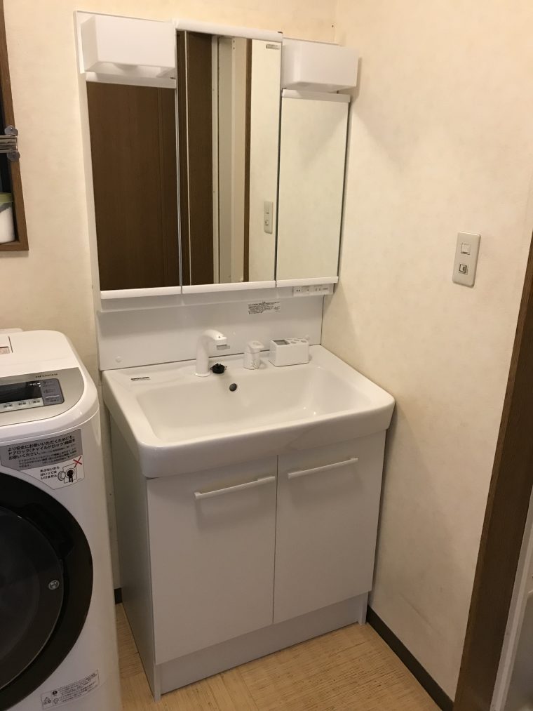20190319_017 洗面化粧台交換 大阪府豊中市:施工実績