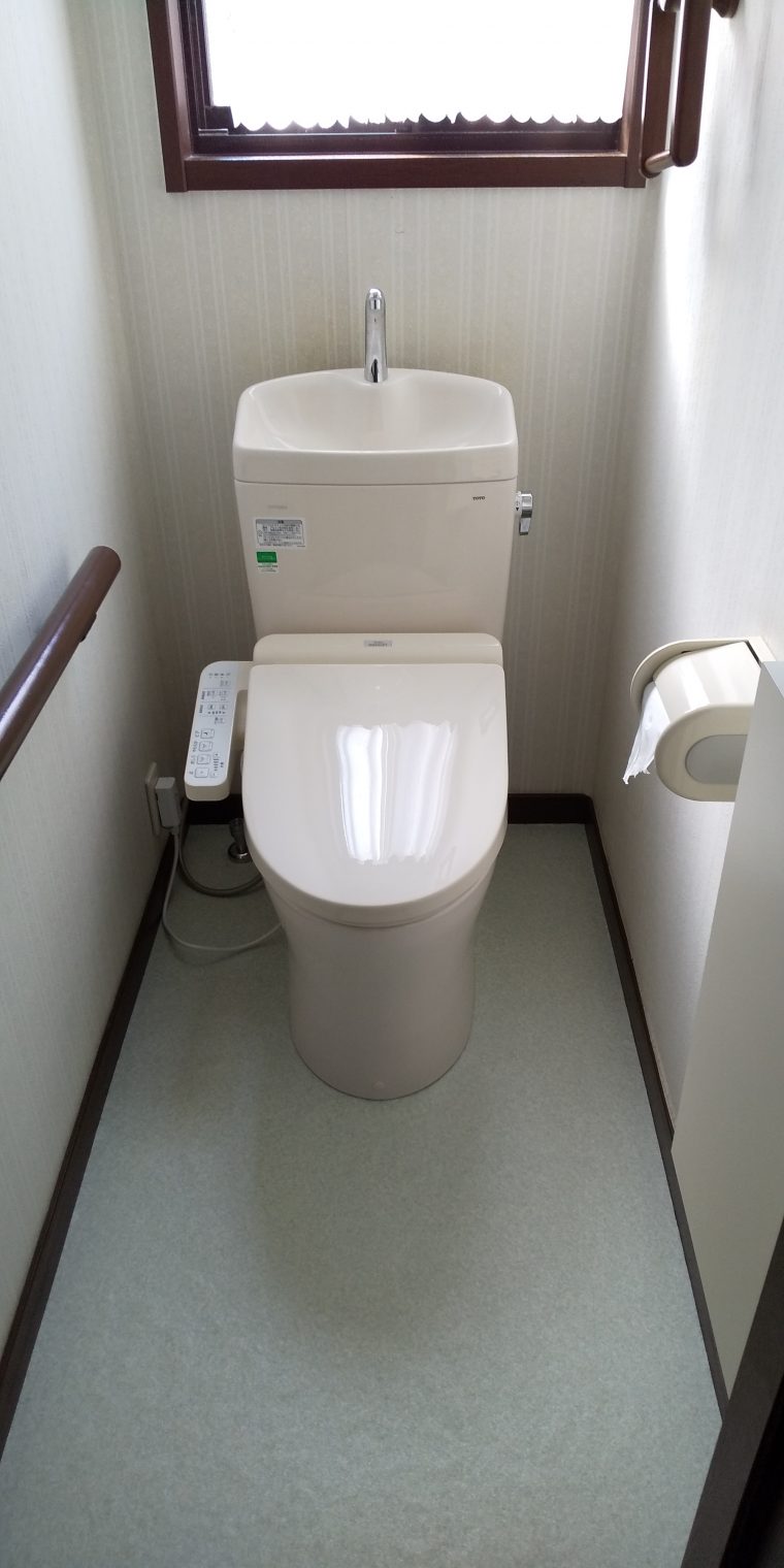 20190422_025 便器交換、クッションフロア交換 東京都杉並区:施工実績