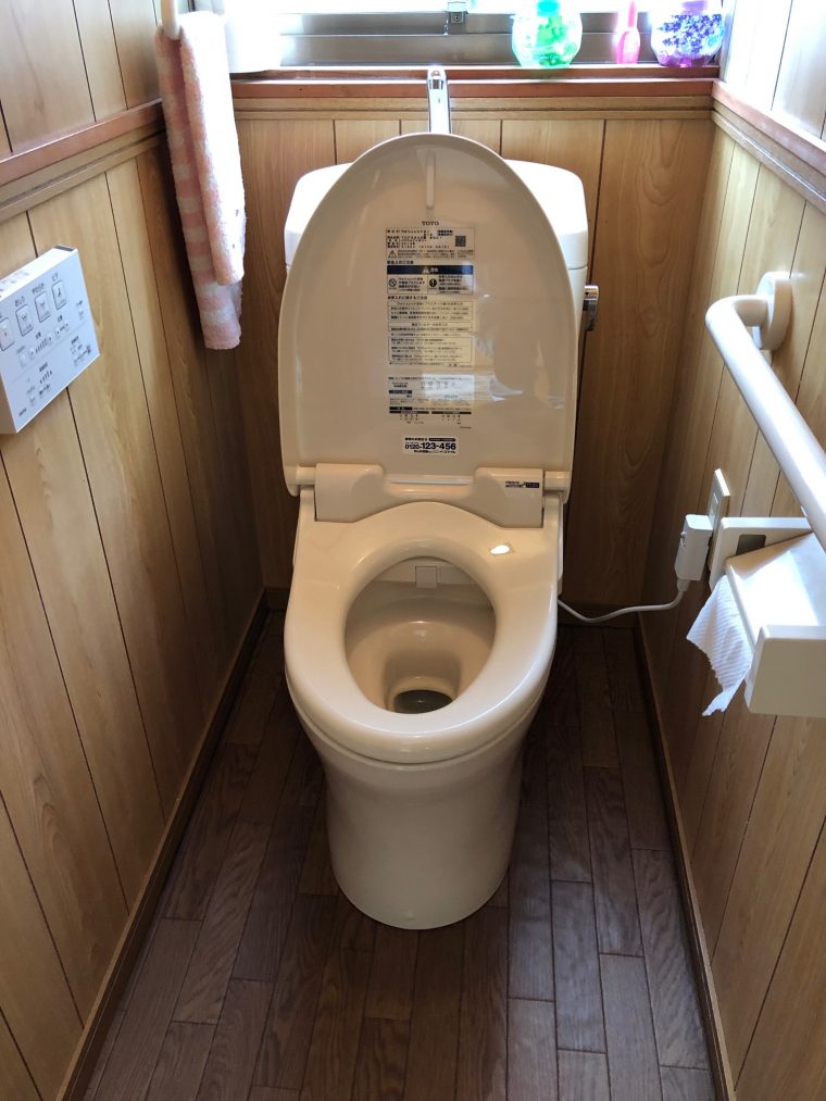 20190617_044 トイレ交換 滋賀県湖南市:施工実績