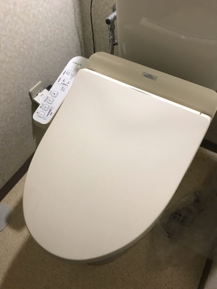 20190701_031 ウォシュレット交換 大阪府吹田市:施工実績