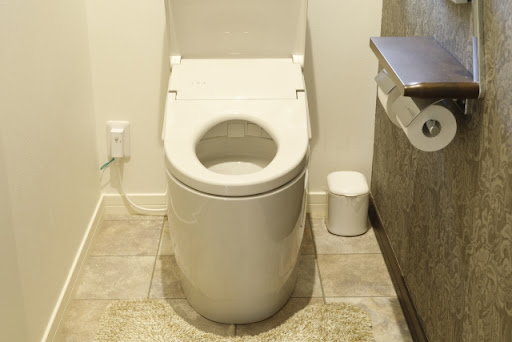 トイレつまりの直し方7選を紹介！【費用をかけずに自力で直す方法】:イメージ