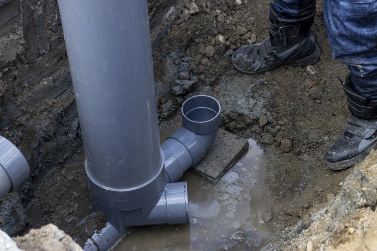 トイレつまりは下水が原因？排水桝と排水管の掃除方法と費用相場:イメージ