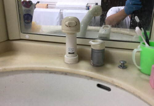 洗面蛇口交換:施工事例before写真