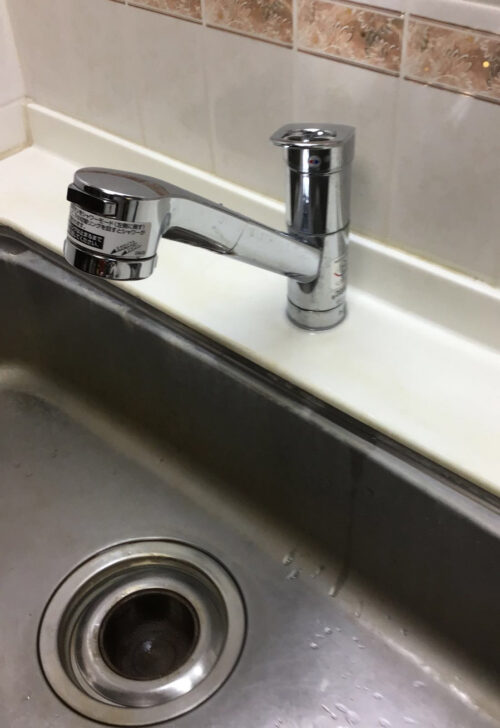 台所蛇口交換作業:施工事例before写真