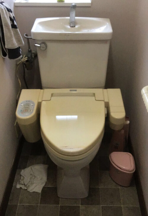 トイレ交換:施工事例before写真